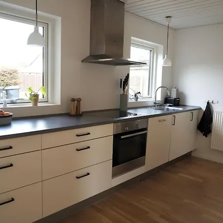 Bolig Med Sommerhusvibes, 80 Meter Fra Badeso * Silkeborg