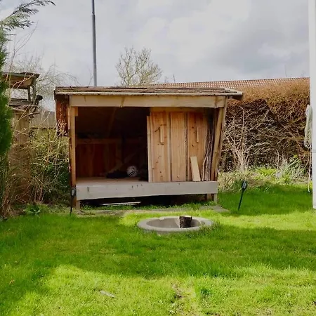 Bolig Med Sommerhusvibes, 80 Meter Fra Badesø